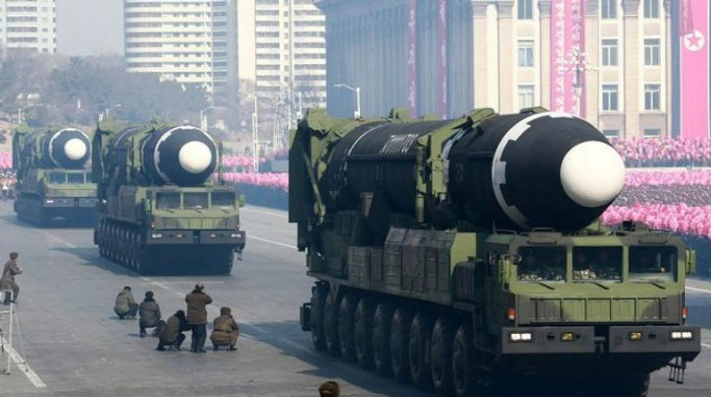 ملايين القذائف.. روسيا تفتح خزائن كوريا الشمالية في "صفقة أسلحة"